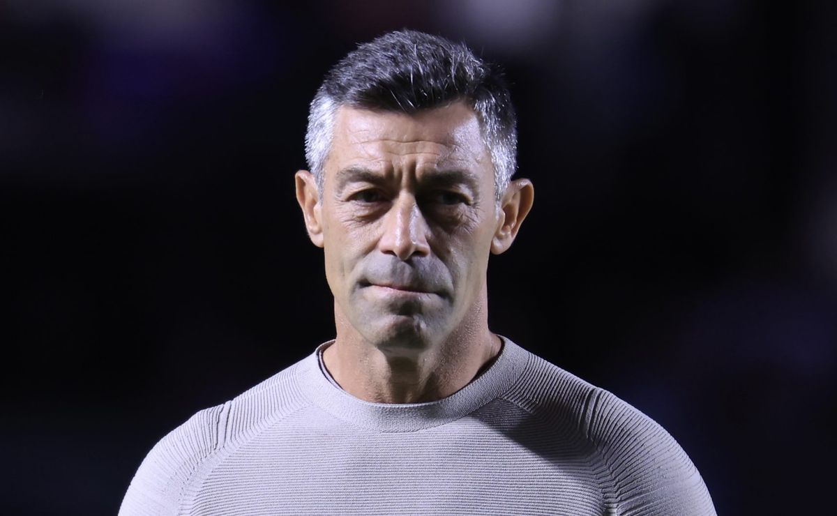 pedro caixinha, treinador do red bull bragantino, elogia são paulo: “muito organizada”