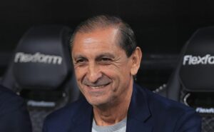 ramón díaz toma decisão imediata e define novo esquema tático no corinthians