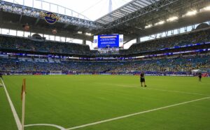 final da copa américa é adiada em 30 minutos por tentativas de invasão