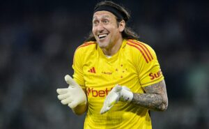 obrigado, ídolo: goleiro cássio causa alegria da torcida do flamengo após atuação em botafogo x cruzeiro 