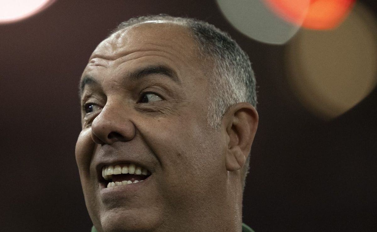 marcos braz, do flamengo, vai à europa para fechar com lateral e atacante
