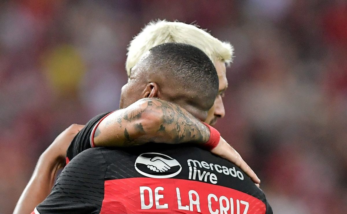 na ausência de arrascaeta e de la cruz, tite mostrou a força do flamengo