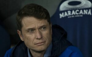 escalação do cruzeiro: sem marlon e lucas silva, seabra esboça cruzeiro para enfrentar grêmio