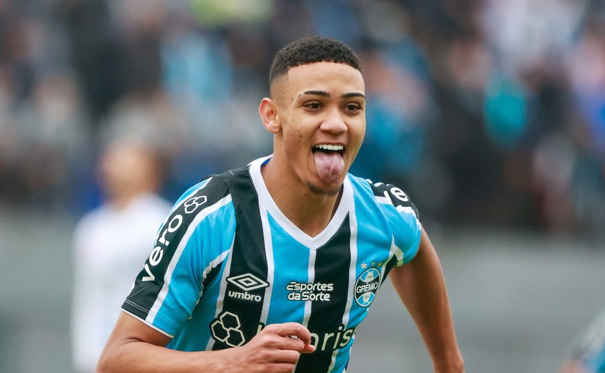 gustavo nunes recebe três propostas e negócio repercute na torcida do grêmio: “no mínimo 20 milhões”