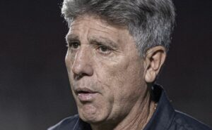 renato gaúcho volta a criticar arbitragem antes de corinthians x grêmio: “prejudicados e ficar calados?