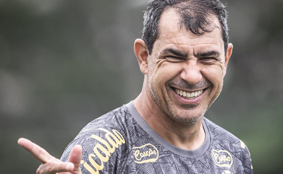 carille aprova e santos abre conversa para tentar contratar atacante de 23 anos do porto por