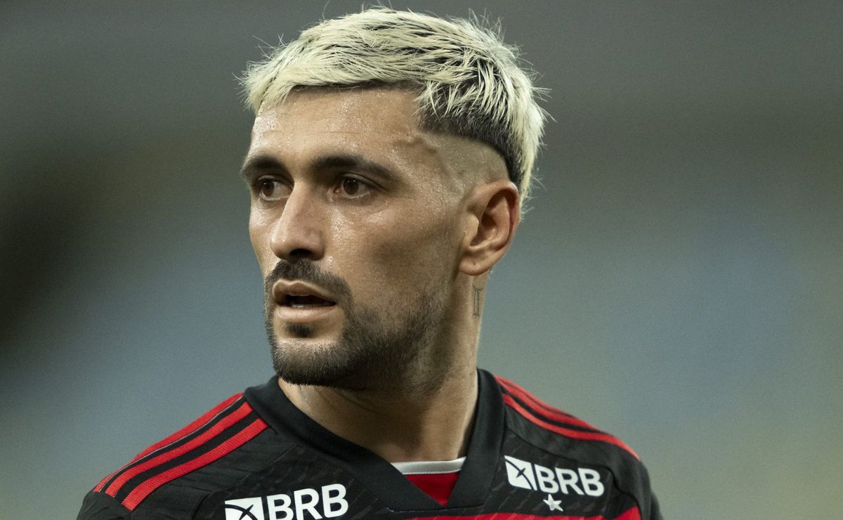 r$ 300 milhões: venda de arrascaeta no flamengo tem situação revelada e uruguaio será mantido no clube