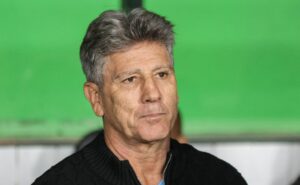 escalação do grêmio: renato gaúcho opta pelo retorno de dodi e pavon na equipe titular