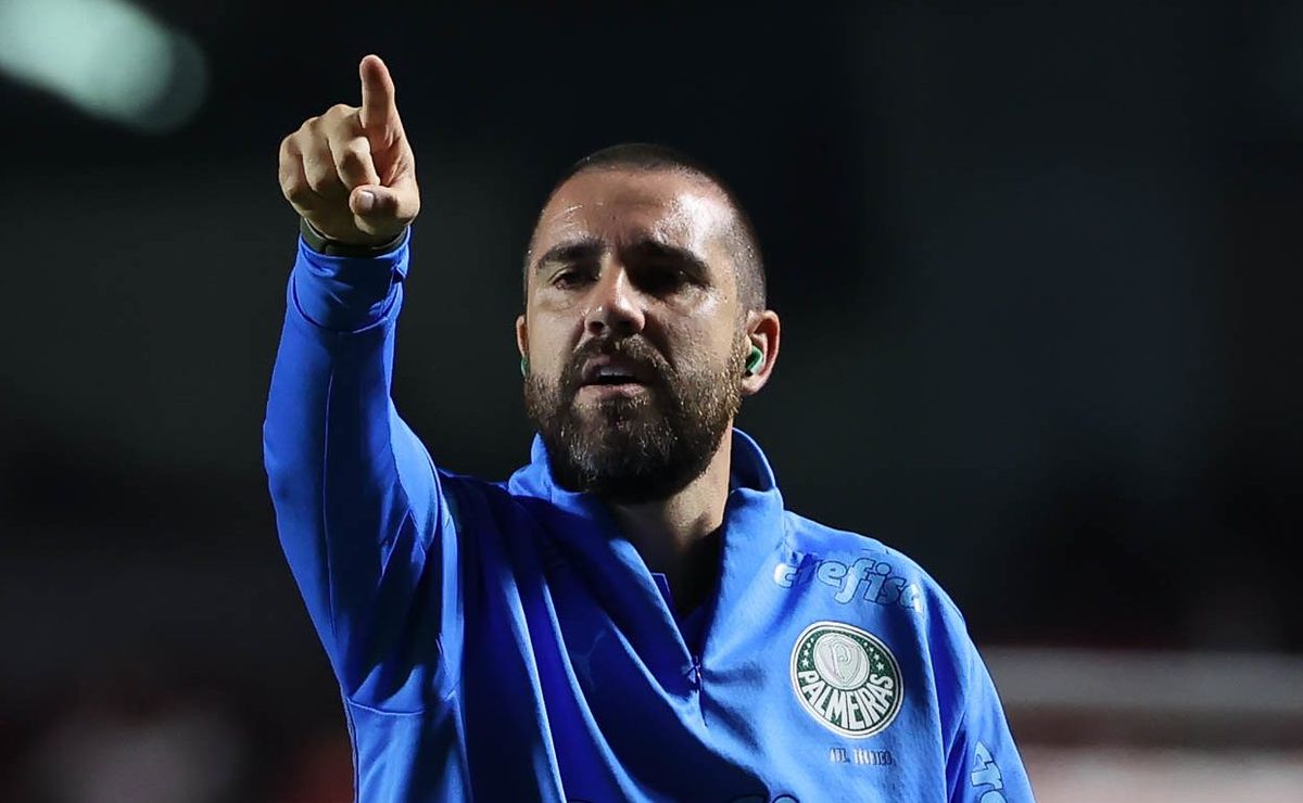 joão martins chama atenção para passividade no palmeiras que resultou em derrota: “não é o que trabalhamos”