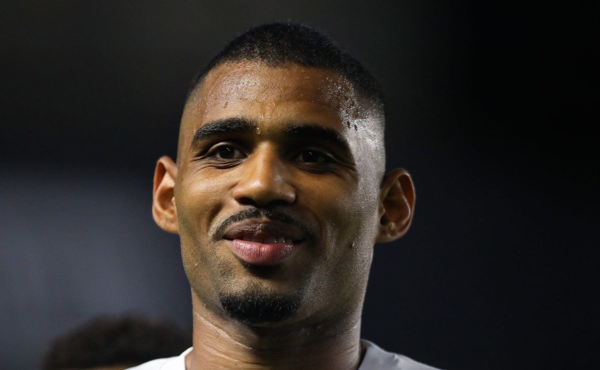 ida de joaquim no botafogo tem um detalhe que precisa ser resolvido com o santos