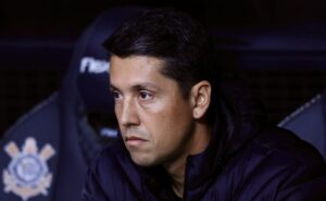thiago carpini aponta superioridade do vitória diante do corinthians: “fomos infinitamente superiores”