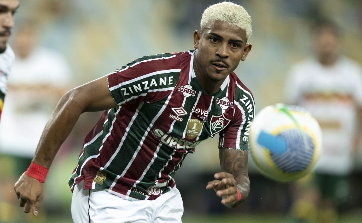 john kennedy é criticado pela torcida do fluminense após derrota
