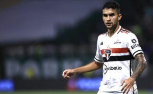 bologna quer tirar rodrigo nestor do são paulo e clube toma decisão