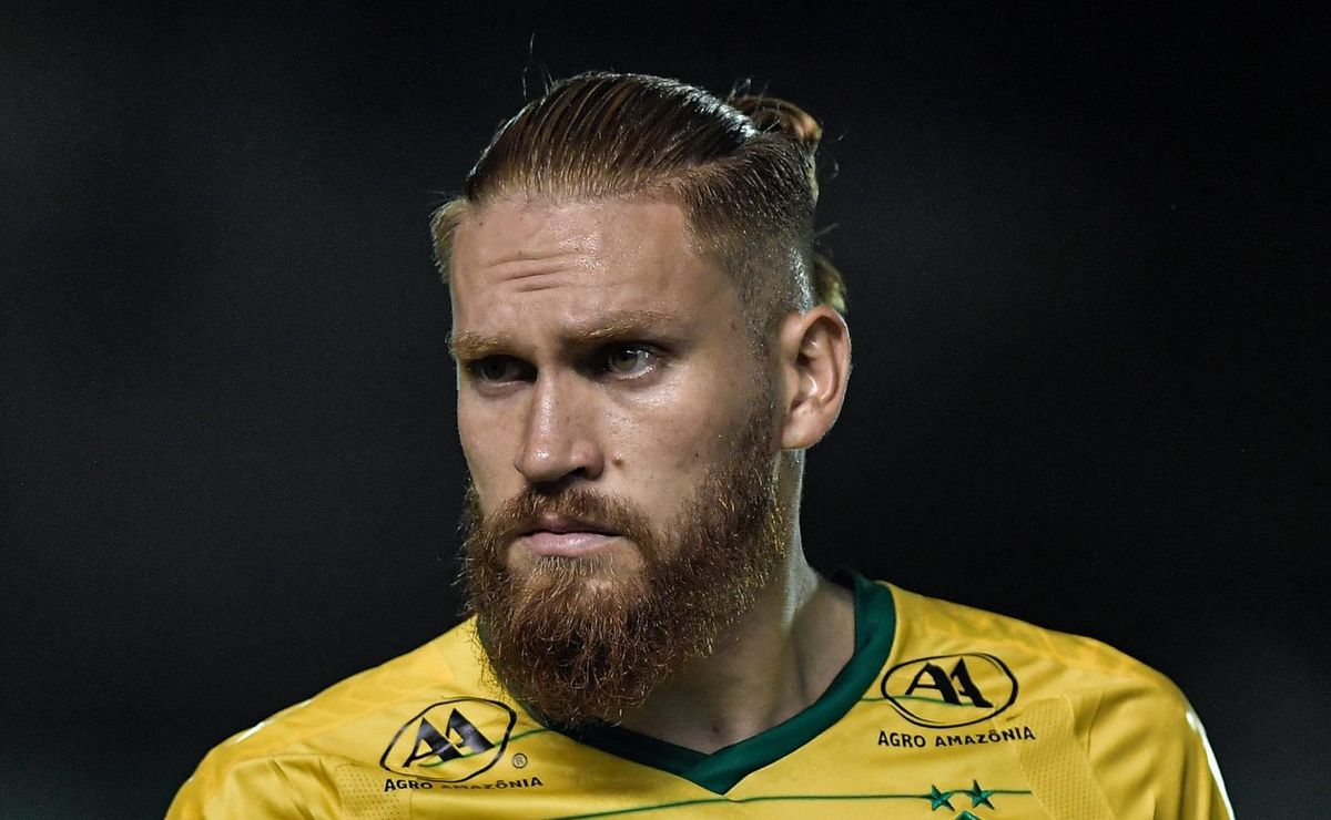 negociação de deyverson com o grêmio gera comparação com pitta: “foi oferecido”