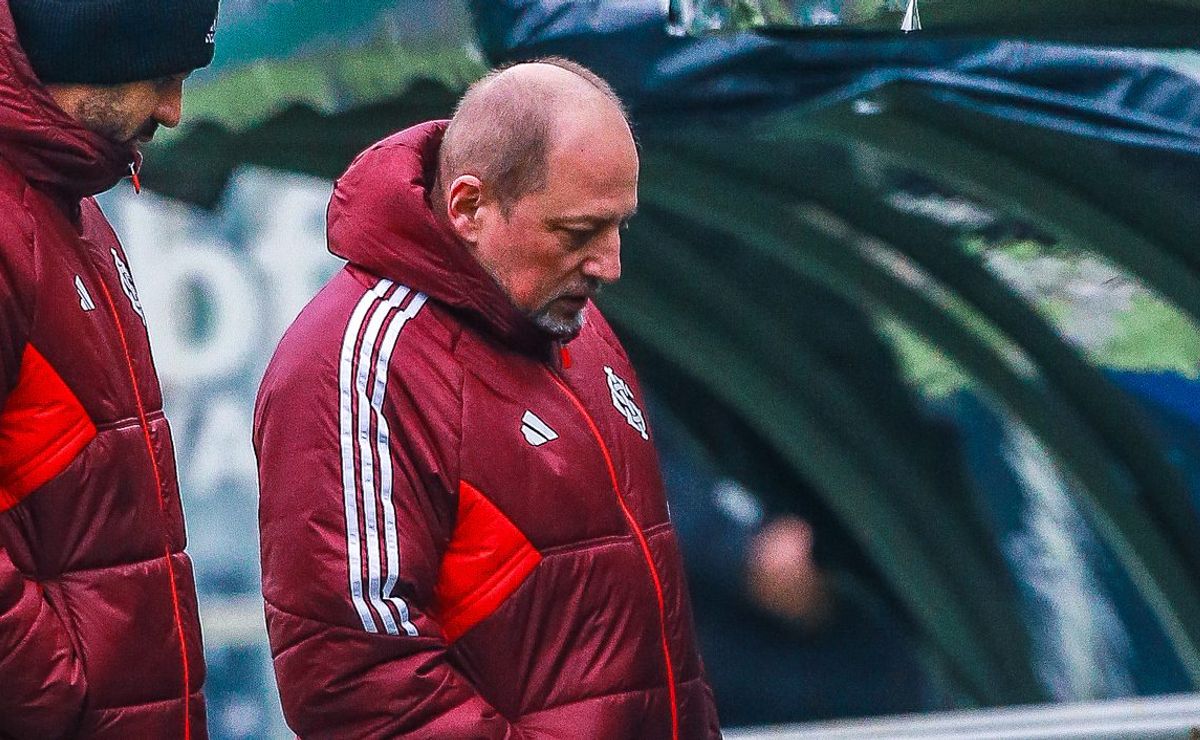 alessandro barcelos confirma saída do internacional e acerta venda de thauan lara ao alverca por