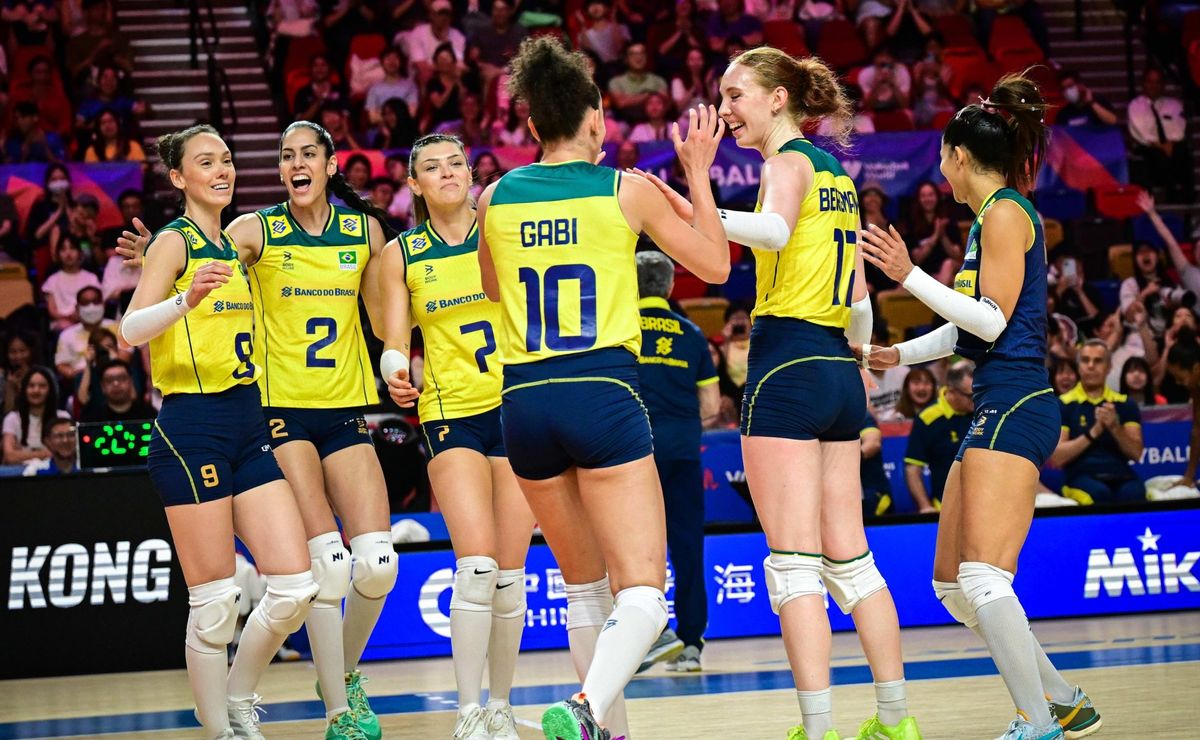 com surpresa, brasil anuncia convocação do vôlei feminino para os jogos de paris; veja a lista