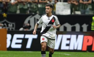 rafael paiva avalia a estreia de coutinho pelo vasco: "temos que ter paciência"