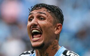 rejeição da torcida pesa e grêmio não deve contratar vina, do al hazem