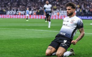 ‘mandou a real’: yuri alberto não poupa e faz duras críticas ao gramado 