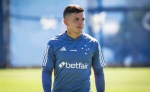 destaque ao lado de matheus pereira, Álvaro barreal pode permanecer no cruzeiro em definitivo