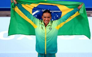 "É um ciclo"; rebeca andrade considera aposentadoria do individual geral após olimpíadas 2024