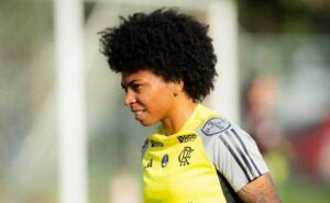 flamengo anuncia ex benfica como o novo reforço para a sequência da temporada