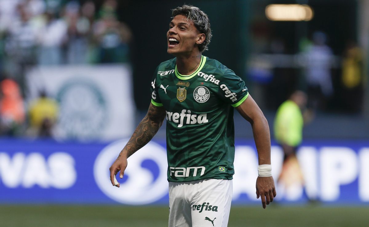 barcelona ou juventus? palmeiras toma decisão sobre venda de richard rios