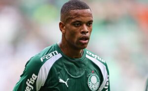 r$ 20 milhões: caio paulista é procurado pelo grêmio para deixar o palmeiras 