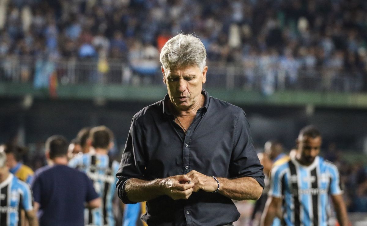 déjà vu em porto alegre: grêmio caminha para repetir fiasco do rebaixamento de 2021