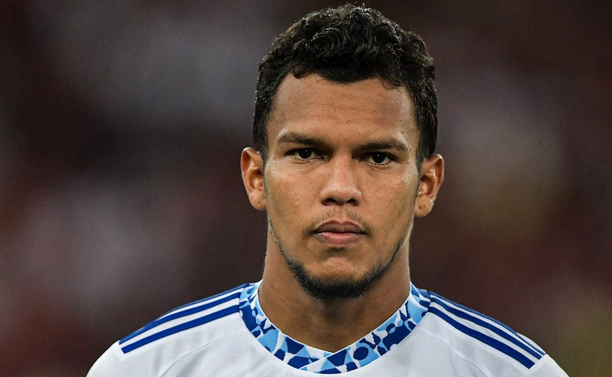 caso gabriel veron: boletim de ocorrência complica atacante do cruzeiro: "forma negligente, dirigindo de forma imprudente"