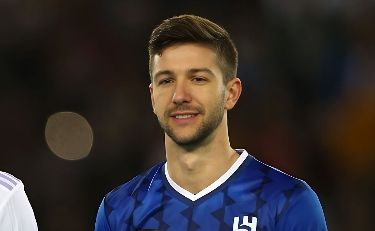 r$ 2 milhões por mês: corinthians se movimenta no mercado e faz consulta por vietto