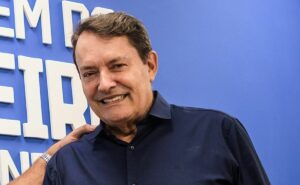 pedrinho bh fecha maior negócio da história do cruzeiro e renova patrocínio da betfair