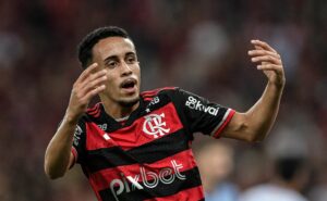 matheus gonçalves avisa empresários sobre decisão de saída do flamengo e ida ao bragantino 