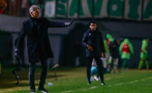 grêmio tem uma das piores campanhas em 15 jogos no brasileirão com 20 times