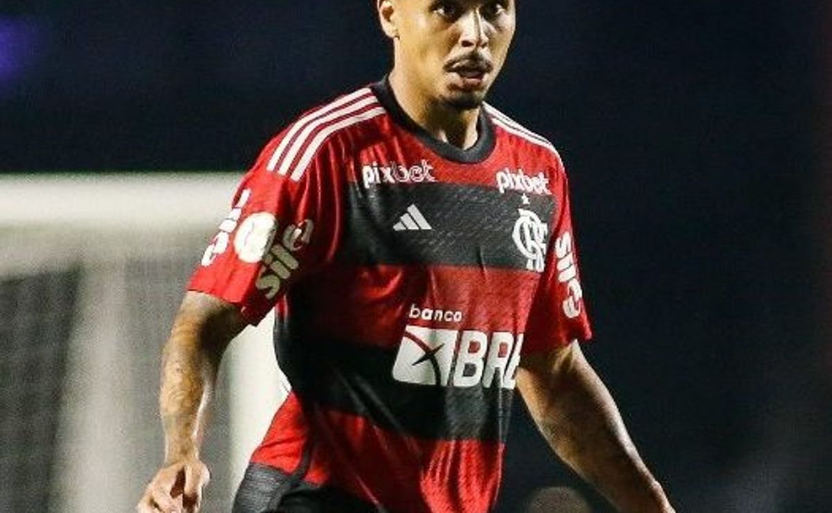 comentarista dispara contra flamengo e detona atuação de allan: 'enganação'