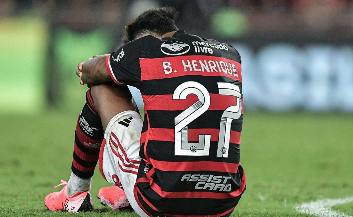 abel ficou sabendo: bruno henrique pode desfalcar o flamengo contra o palmeiras