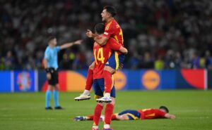 eurocopa 2024: com gol de oyarzabal, no fim do jogo, espanha bate a inglaterra e é tetracampeã