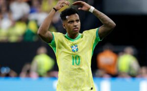 torcedores criticam atuação de rodrygo pelo brasil contra o uruguai