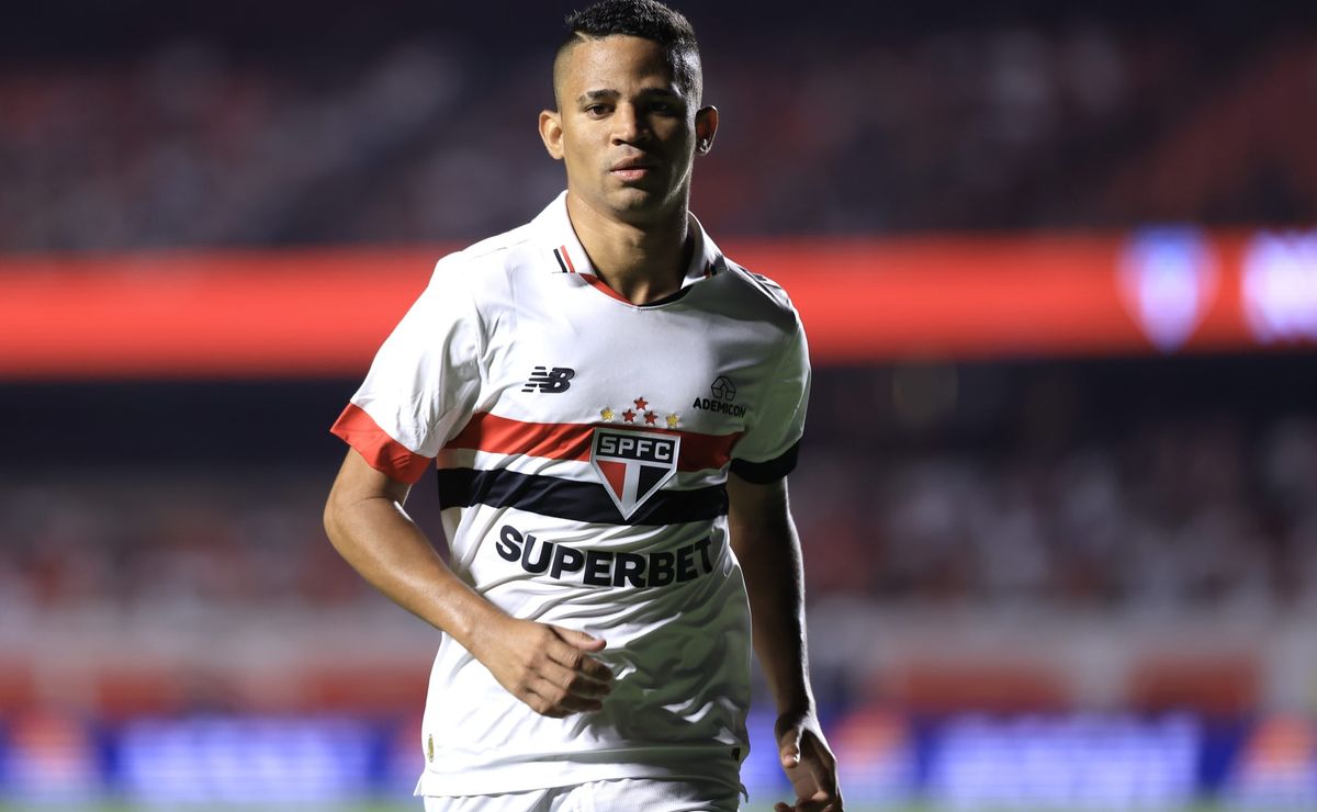 erick perde espaço com zubeldía no são paulo e motivo é revelado  