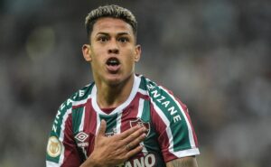 r$ 2 milhões: ida de matheus martins para o botafogo pode render valor milionário ao fluminense