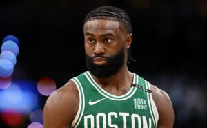 'esquecido' pela seleção dos eua, jaylen brown se envolve em polêmica pela não convocação