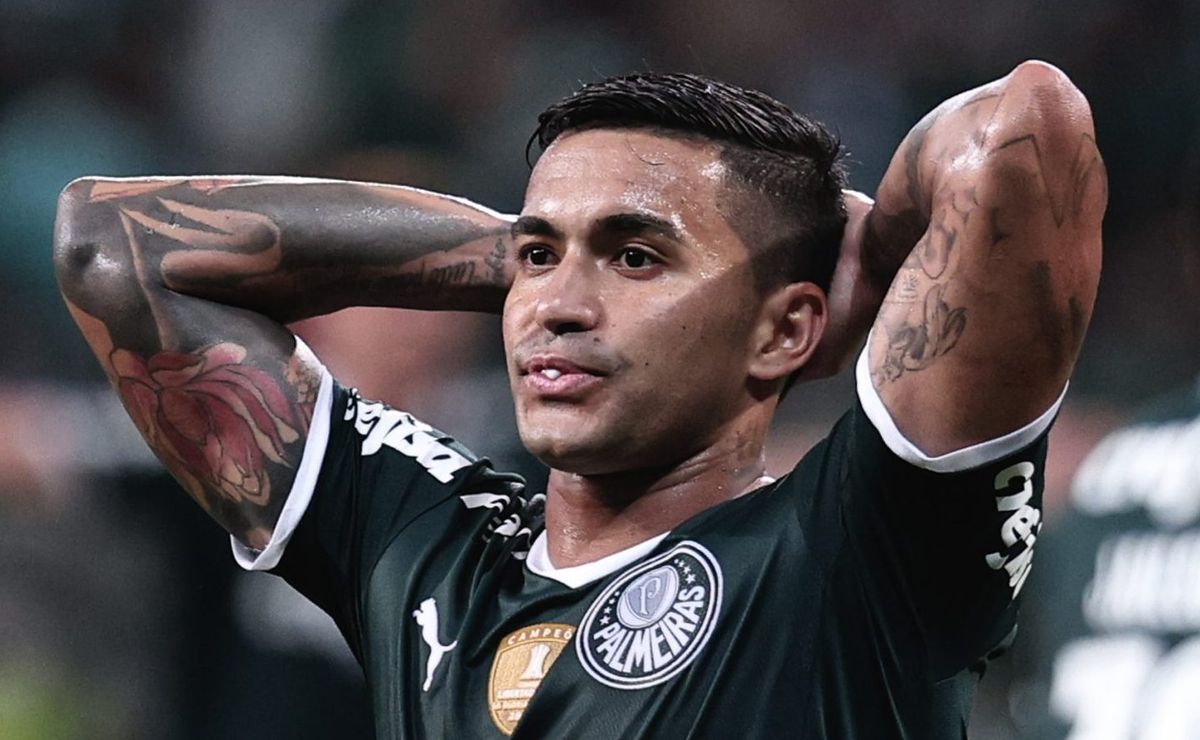 dudu sofre com isolamento após descumprir acordo feito no cruzeiro