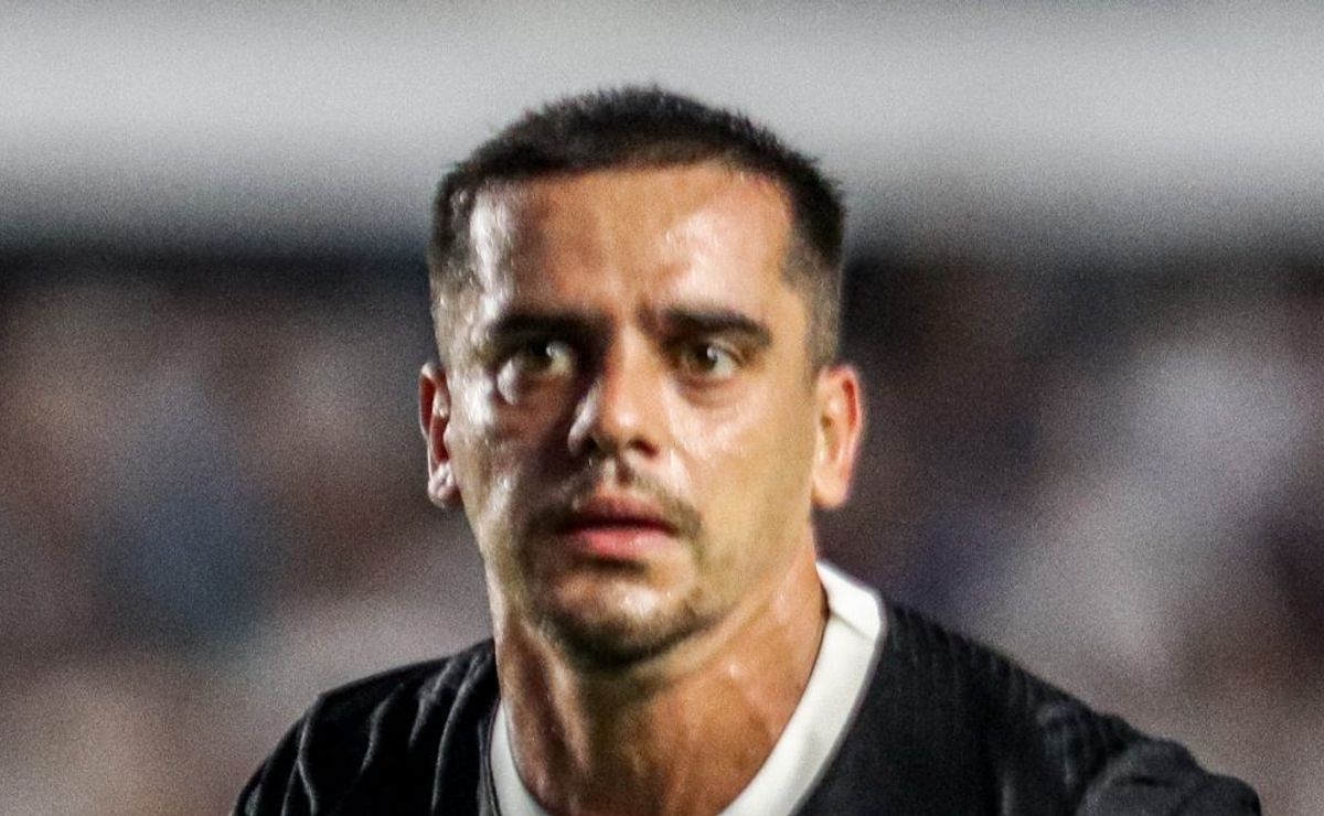 augusto melo faz proposta e corinthians decide renovar com fagner até 2026