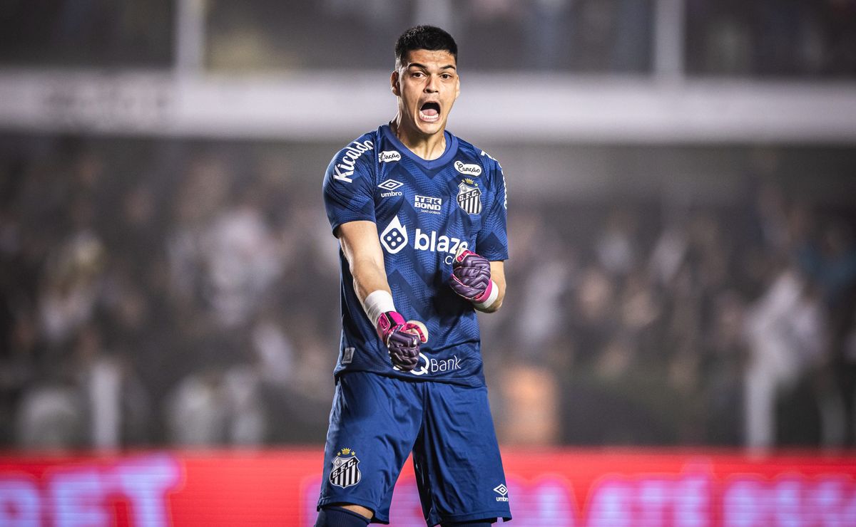 brazão sai ovacionado no santos e torcida pede fila do perdão para goleiro  