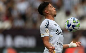 antes de anúncio do fluminense, santos publica nome de nonato no bid