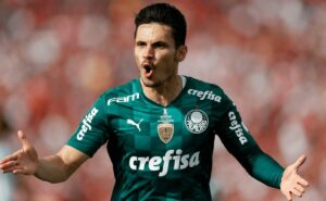 flamengo x palmeiras: veja odds para gol de raphael veiga