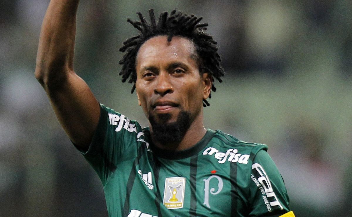 “história não pode ser apagada”: zé roberto homenageia paulo nobre em festividade; assista