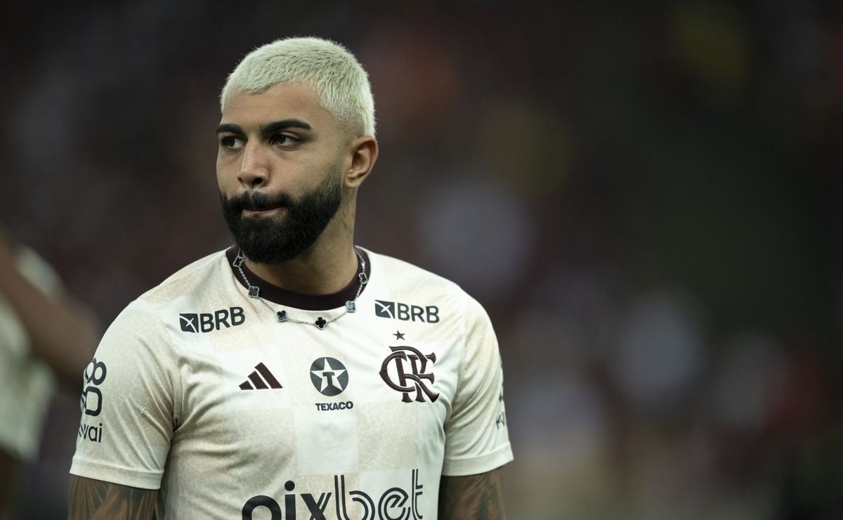 substituto de gabigol: flamengo vai em busca de novo centroavante com saída do camisa 99  