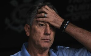 piorou: renato gaúcho vê o grêmio cair de produção mesmo após expulsão