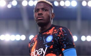 chelsea entra na briga com psg por osimhen para substituir lukaku